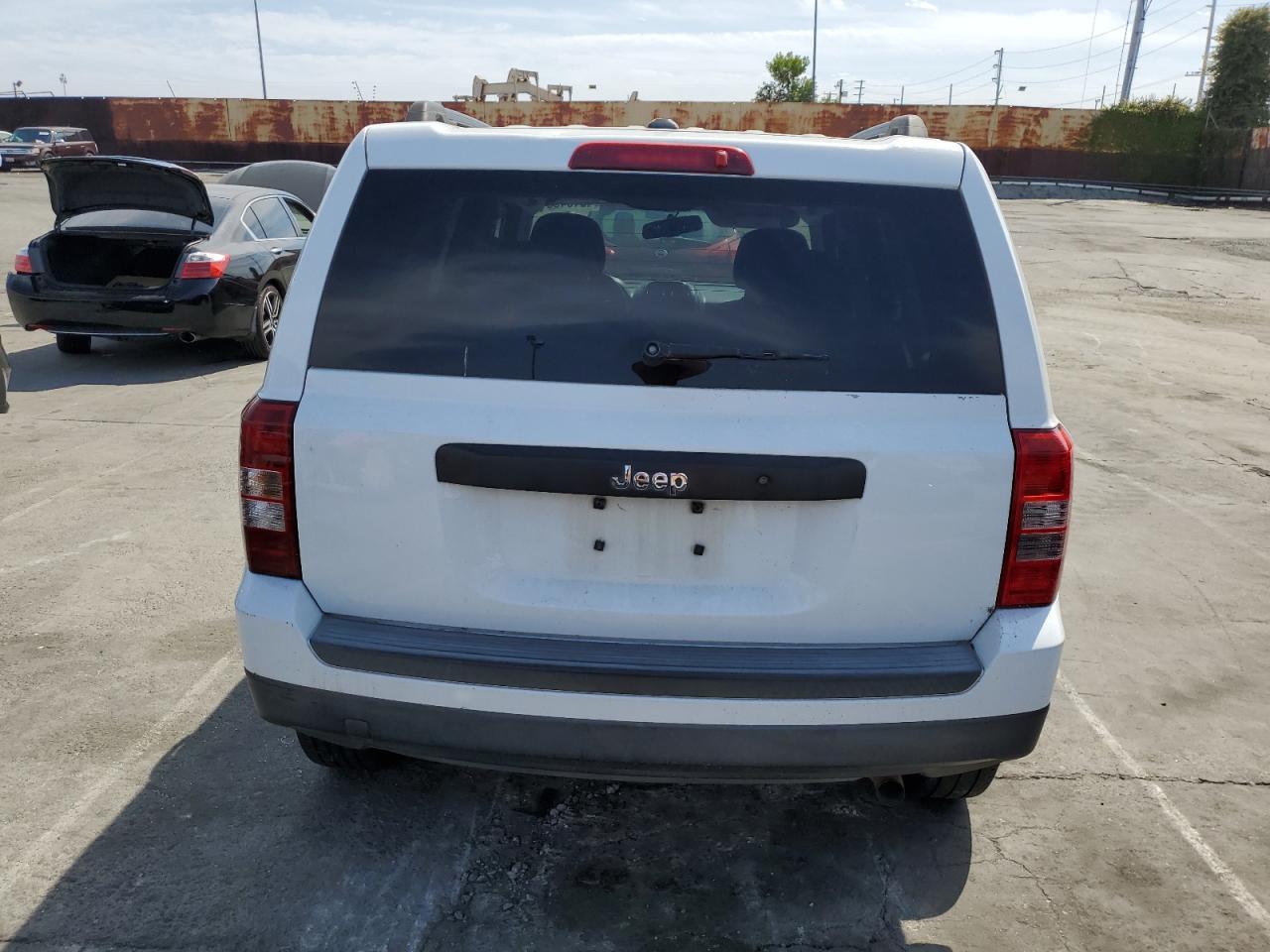 2015 JEEP PATRIOT SP - Image 6