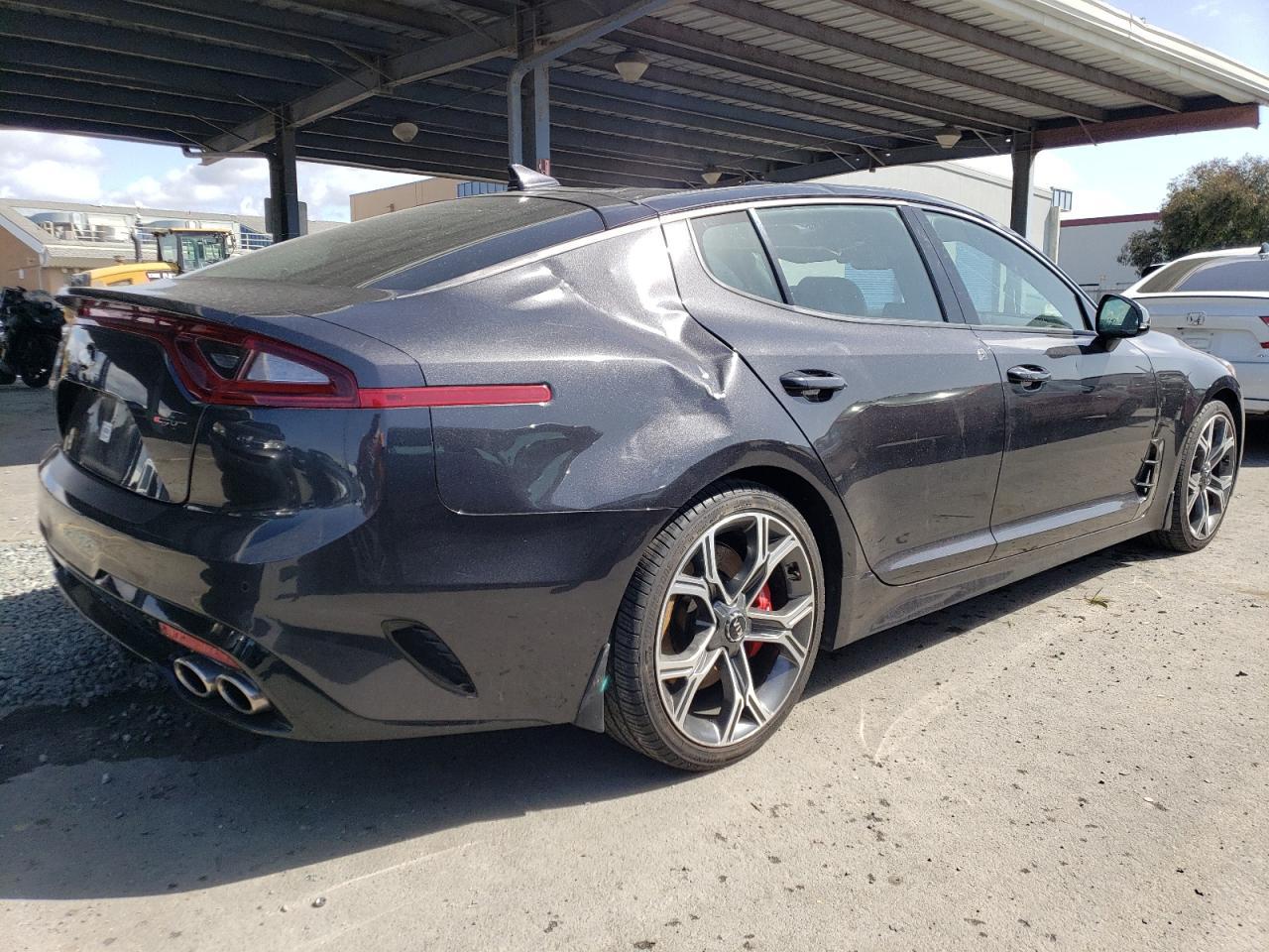 2019 KIA STINGER GT - Фото 3
