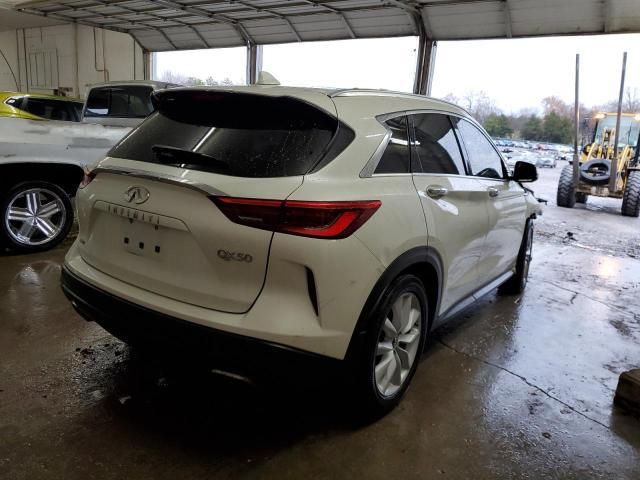 2019 Infiniti Qx50 Essential - Image 3