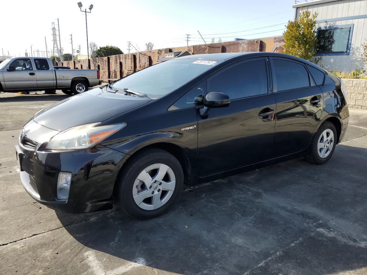 2011 TOYOTA PRIUS car image