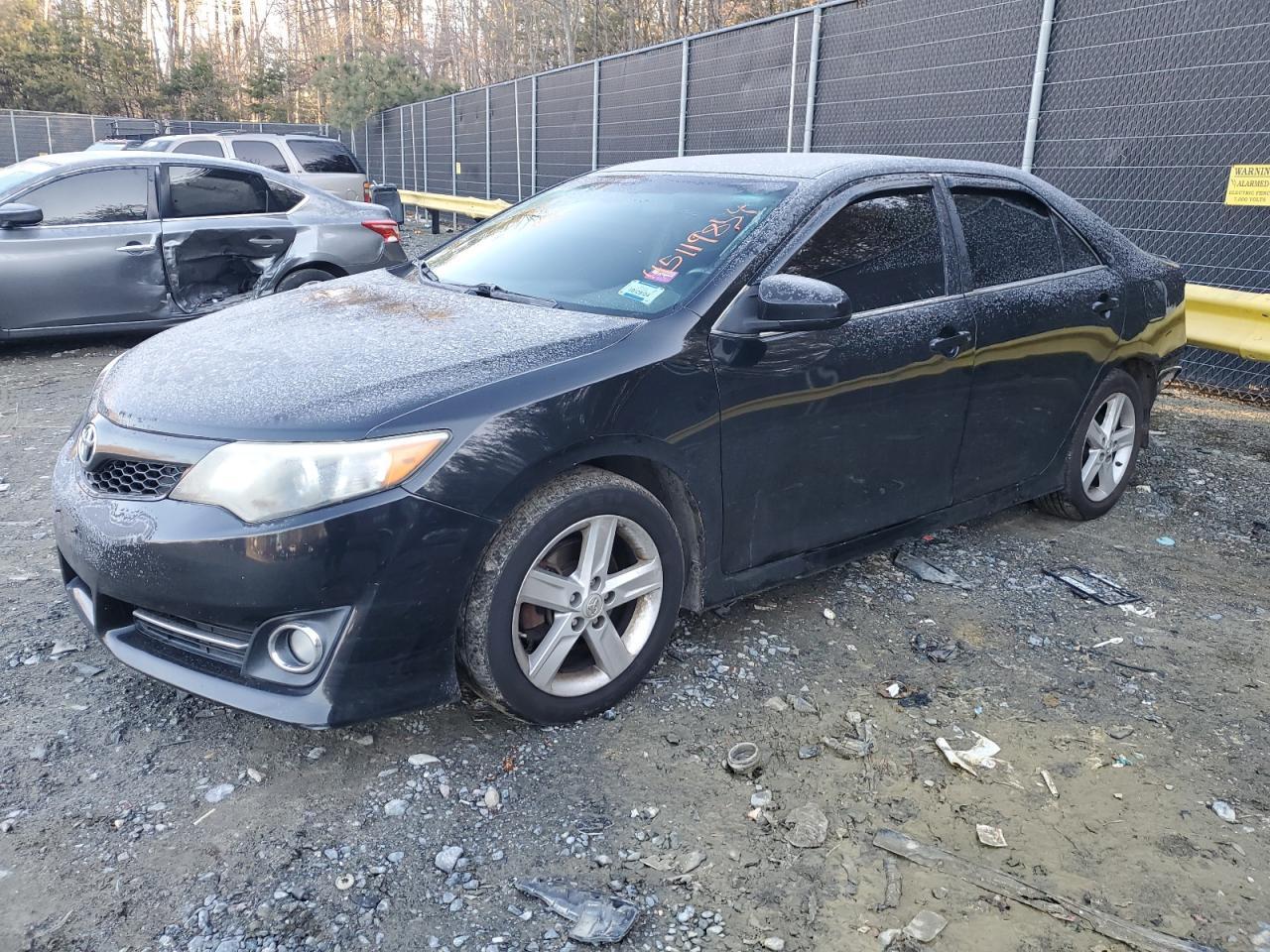 2014 TOYOTA CAMRY L