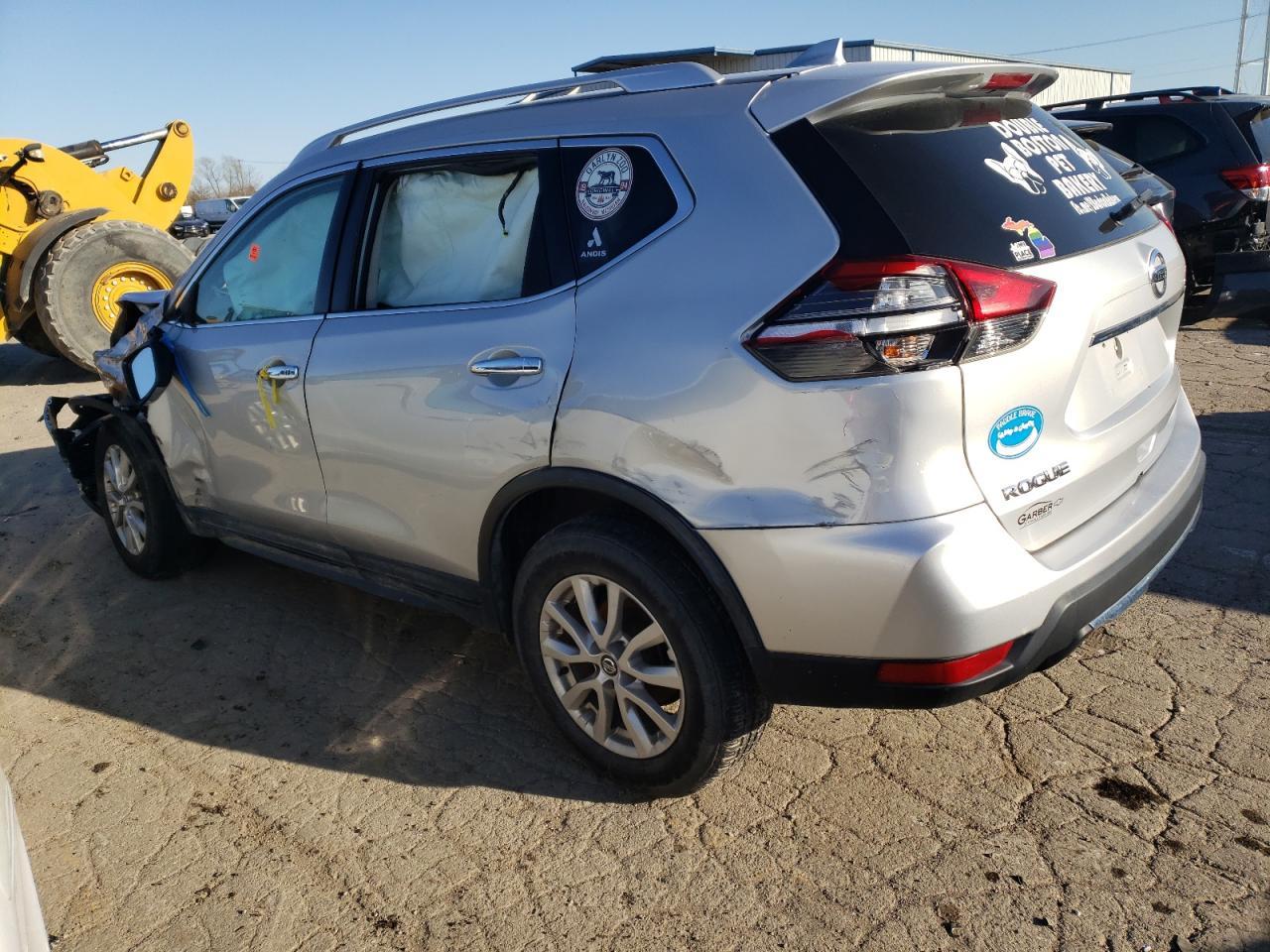 2017 NISSAN ROGUE S - Image 2