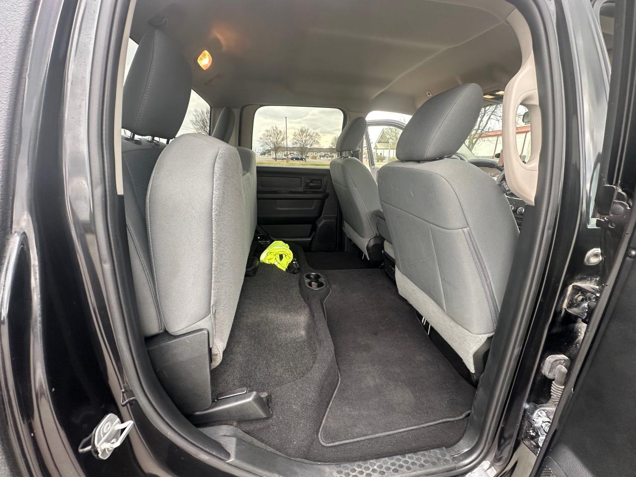 2018 RAM 1500 ST - Image 6