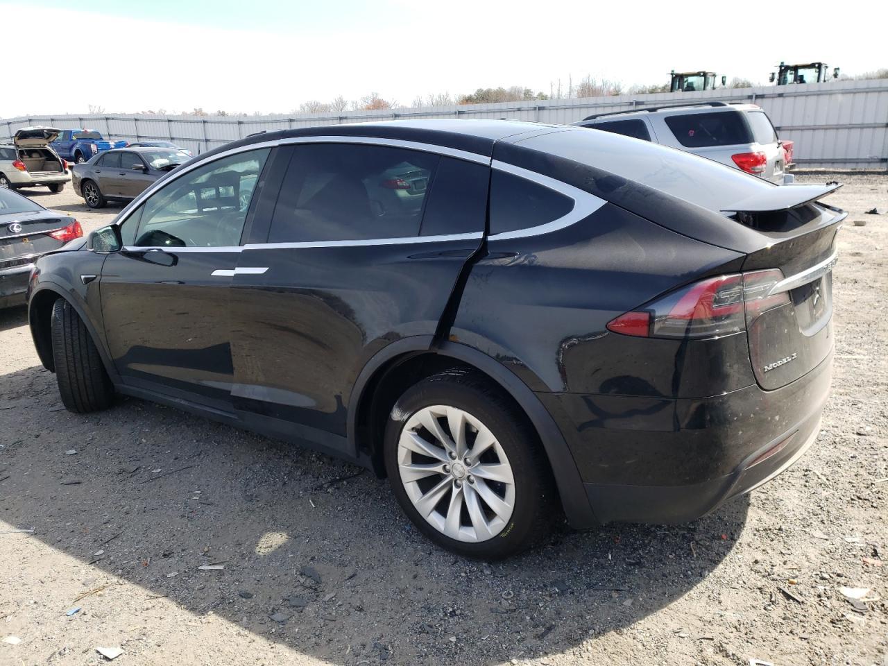 2018 TESLA MODEL X - Фото 2
