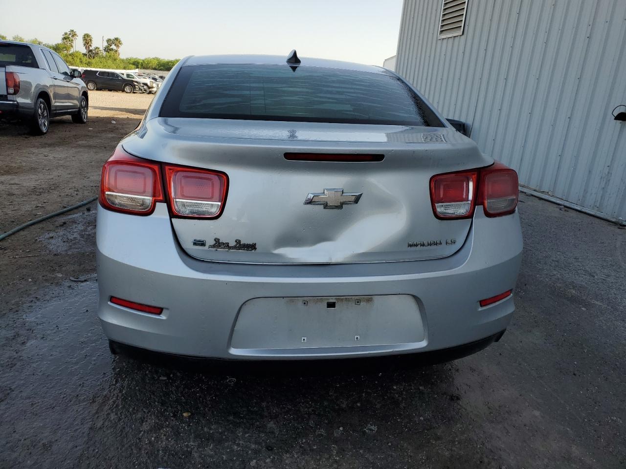 2015 CHEVROLET MALIBU LS - Фото 6