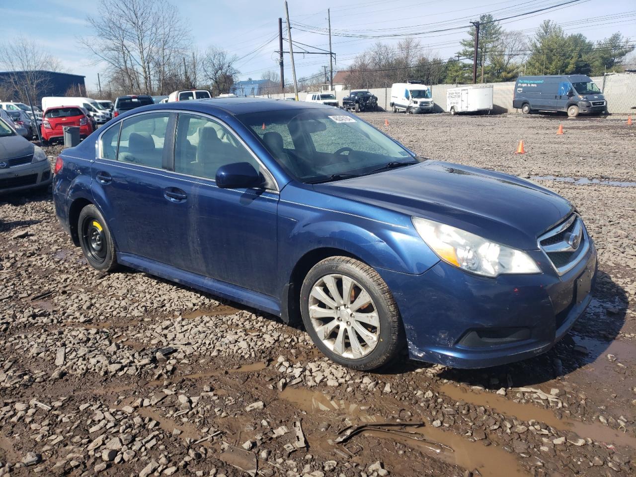 2011 SUBARU LEGACY 2.5 - Image 4
