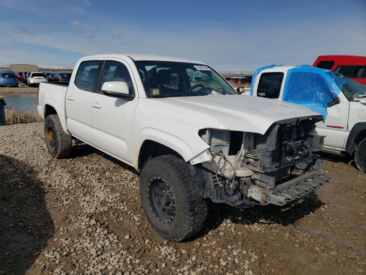 2017 TOYOTA TACOMA - Фото 4