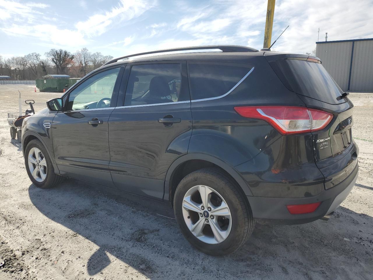 2015 FORD ESCAPE SE - Image 2