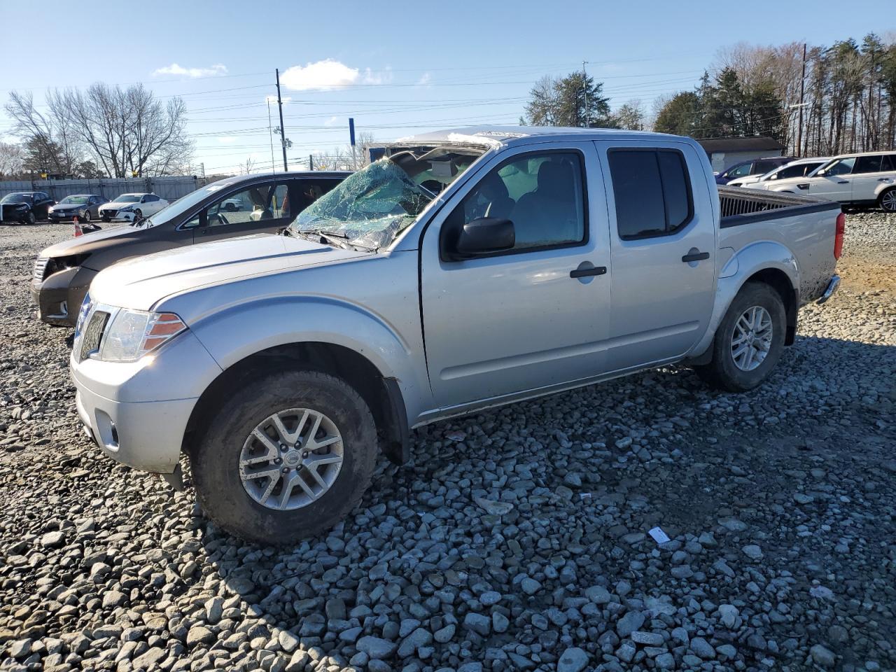 2019 NISSAN FRONTIER S