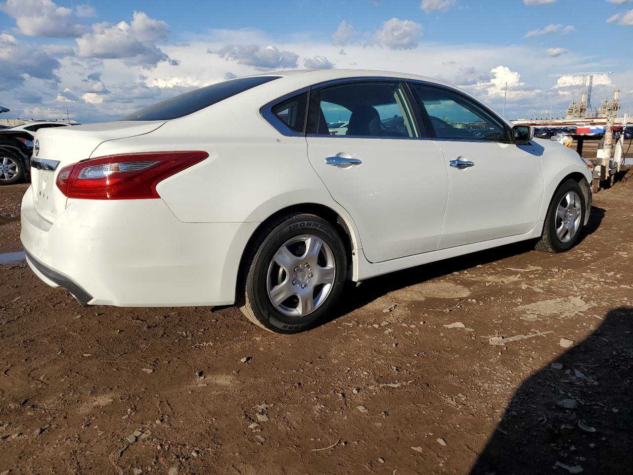 2018 NISSAN ALTIMA 2.5 - Фото 3