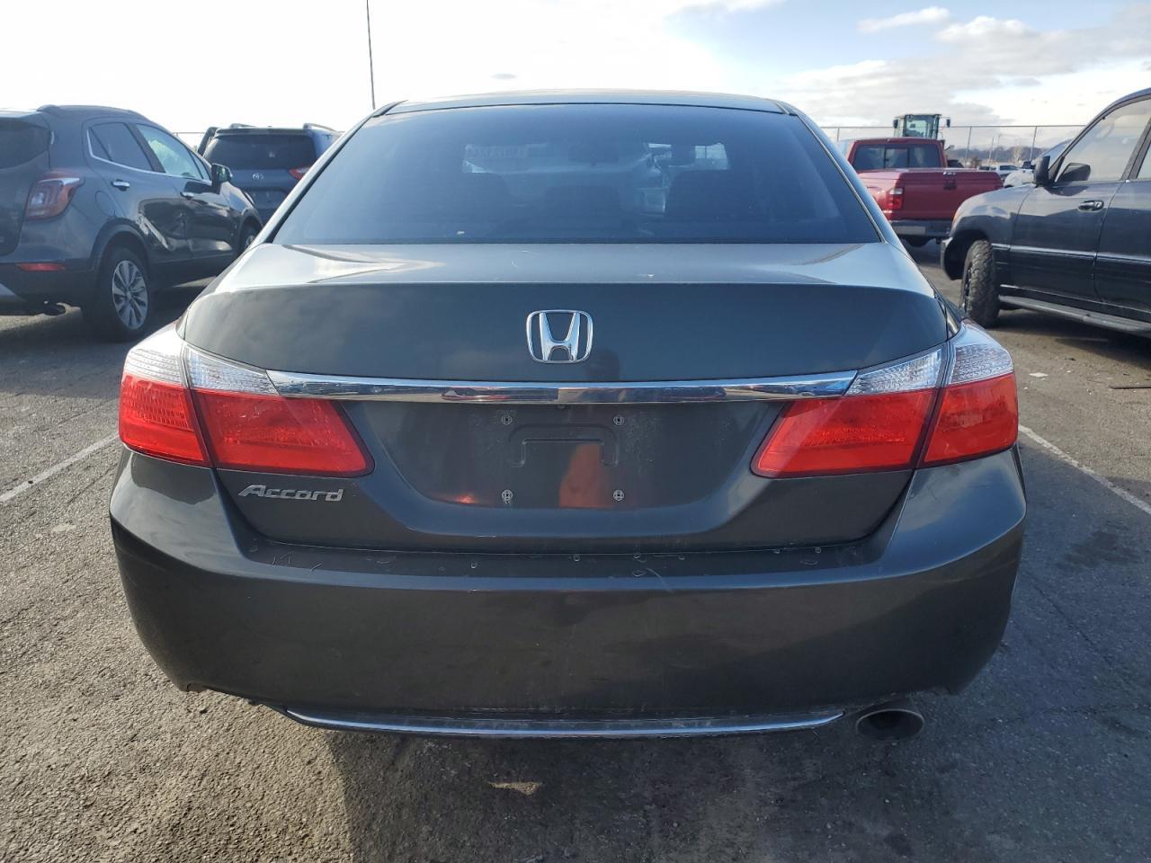 2014 HONDA ACCORD LX - Фото 6