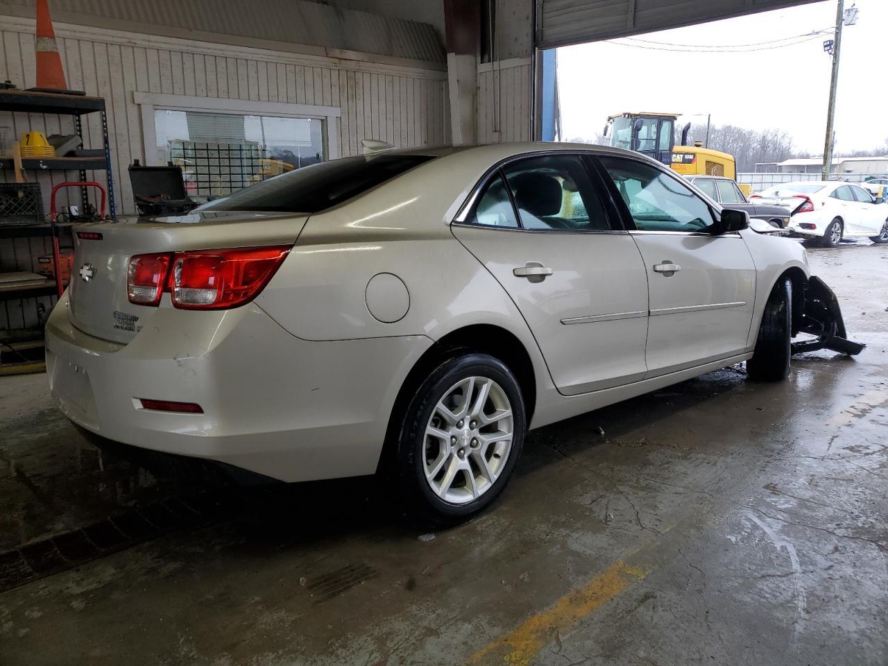 2015 CHEVROLET MALIBU 1LT - Фото 3