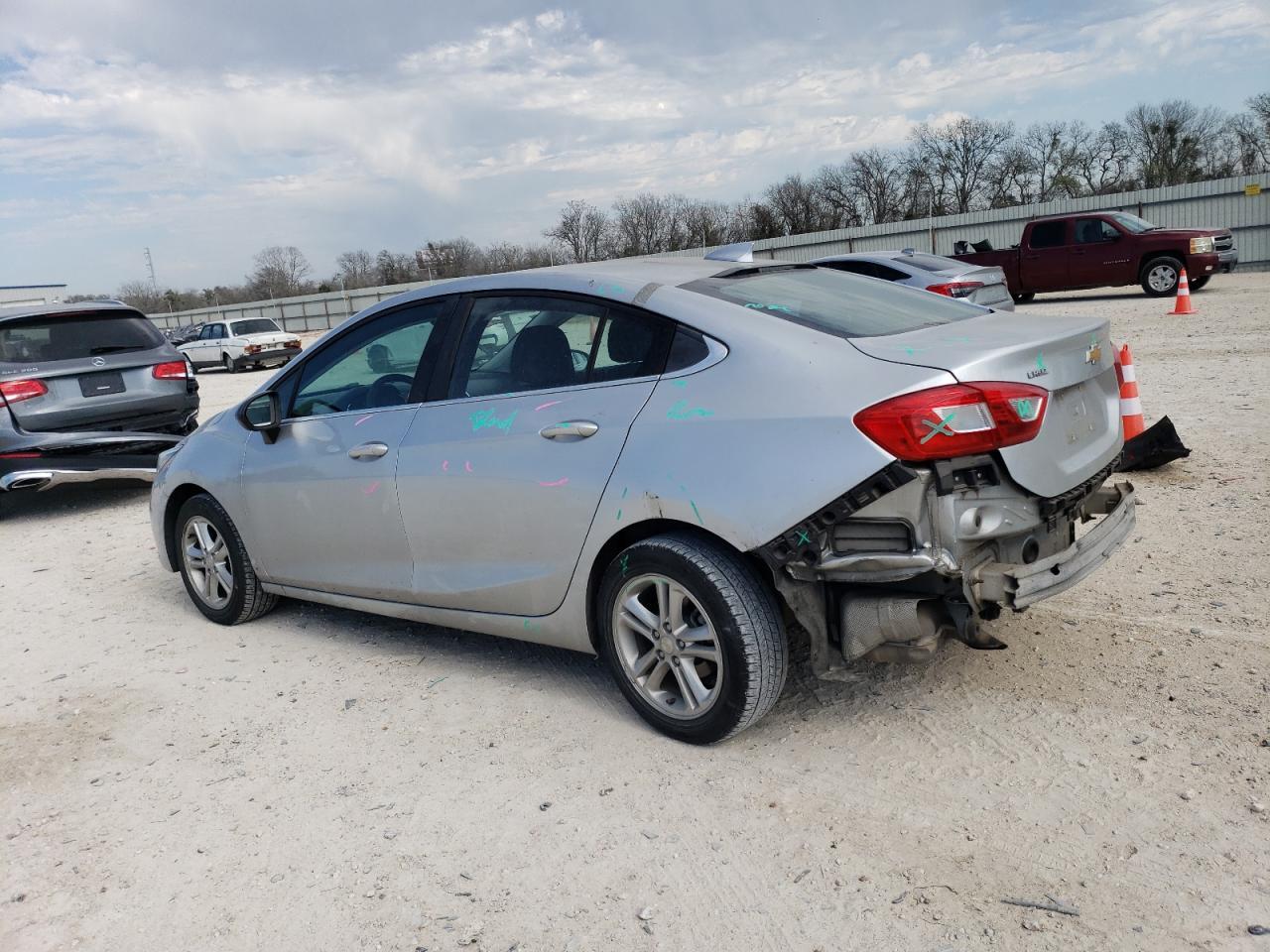 2017 CHEVROLET CRUZE LT - Image 2