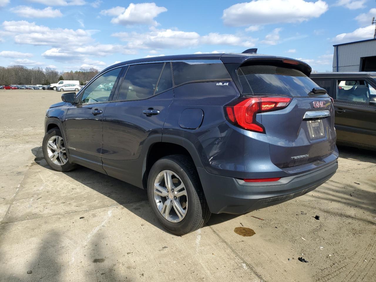 2019 GMC TERRAIN SL - Image 2