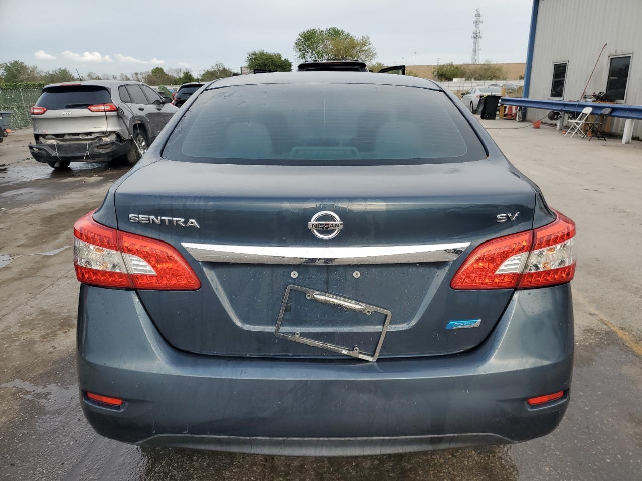 2013 NISSAN SENTRA S - Фото 6