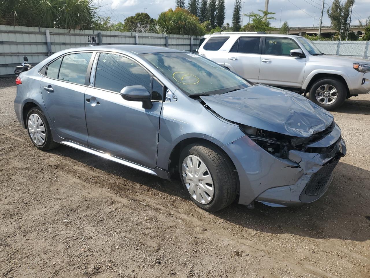 2020 TOYOTA COROLLA LE - Image 4