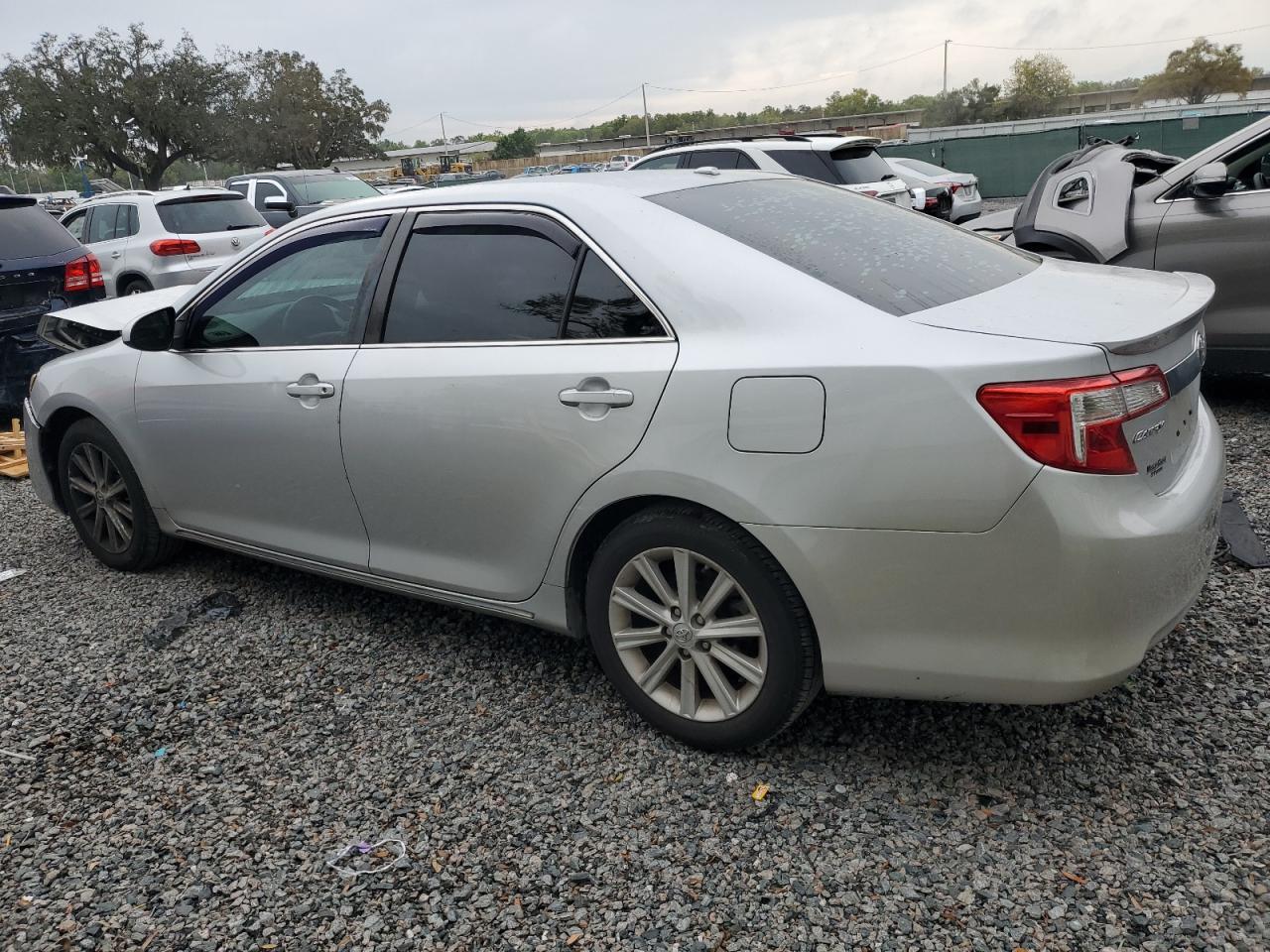 2014 TOYOTA CAMRY L - Image 2