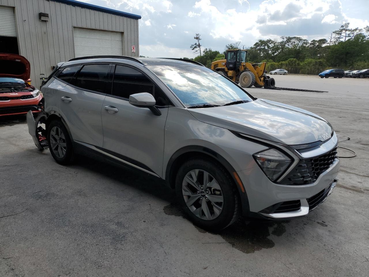 2023 KIA SPORTAGE S - Image 4