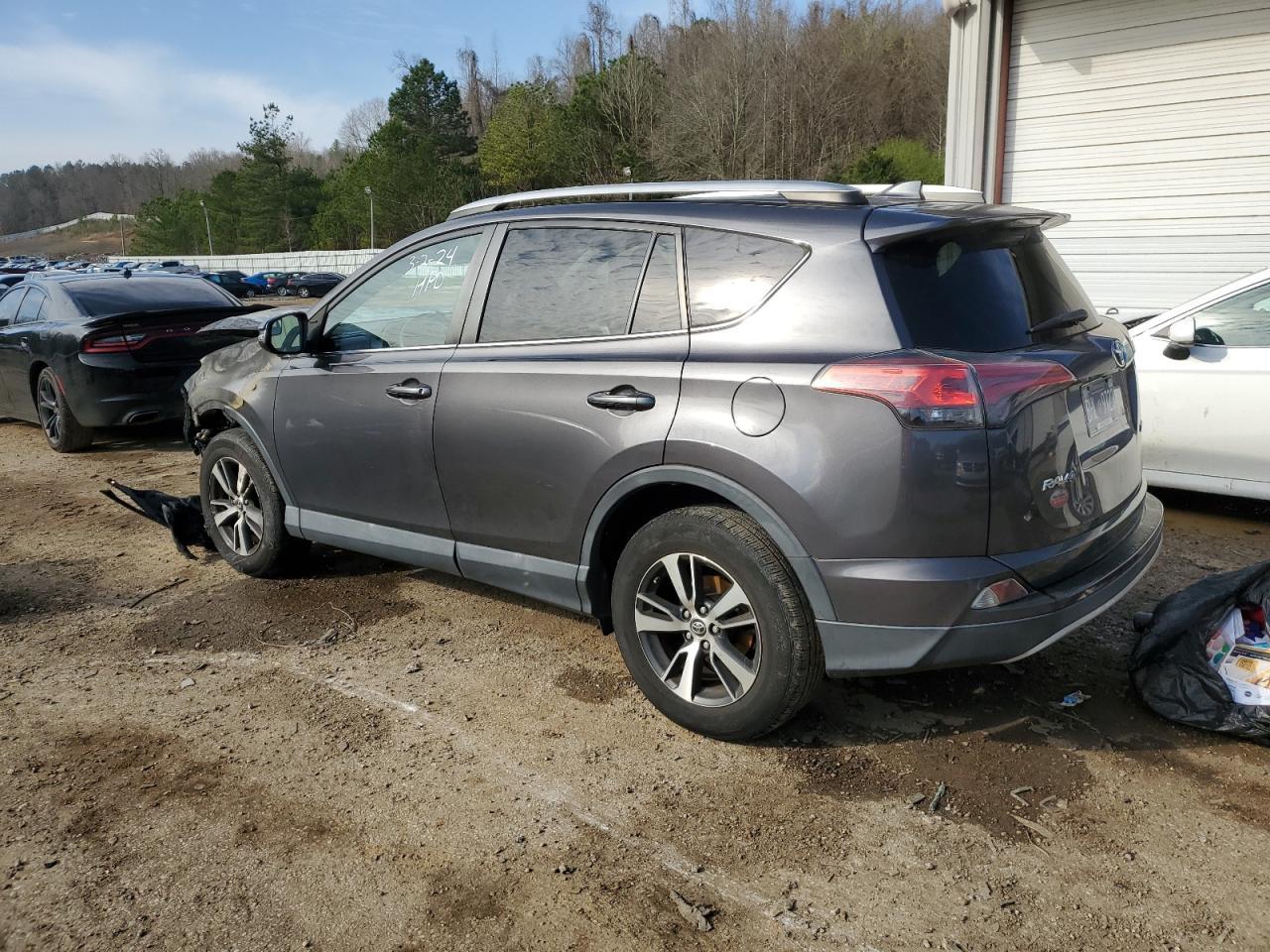 2016 TOYOTA RAV4 XLE - Фото 2