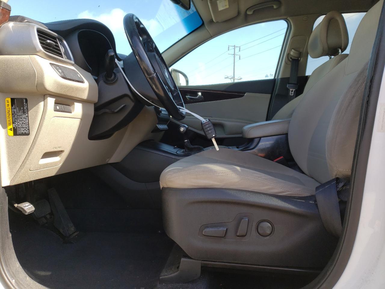 2016 KIA SORENTO LX - Image 7