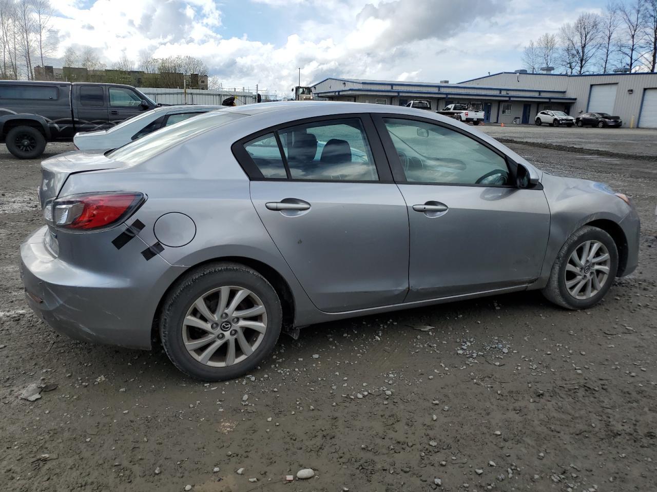 2013 MAZDA 3 I - Фото 3