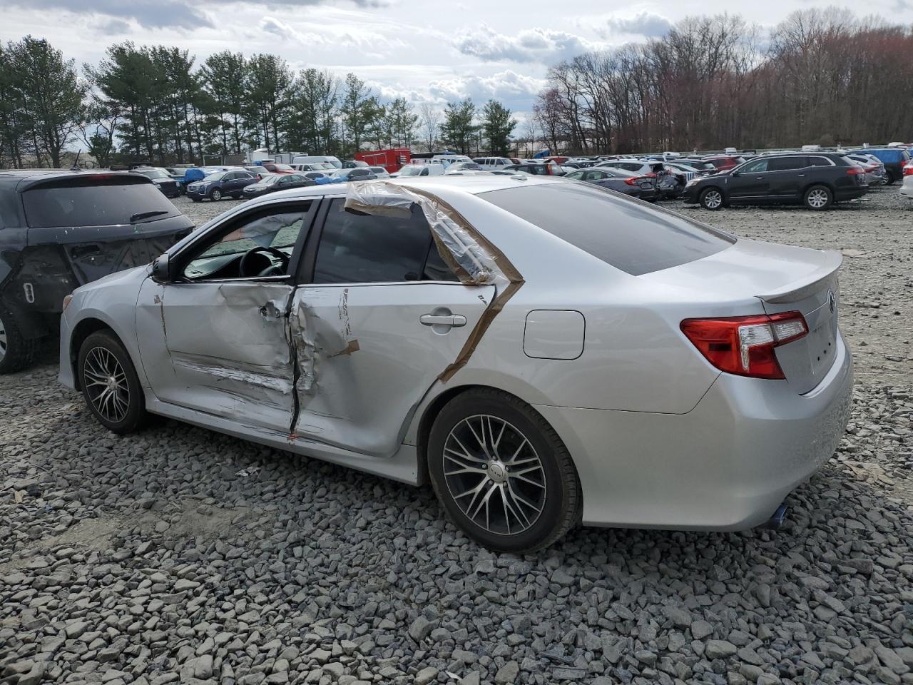 2012 TOYOTA CAMRY SE - Image 2