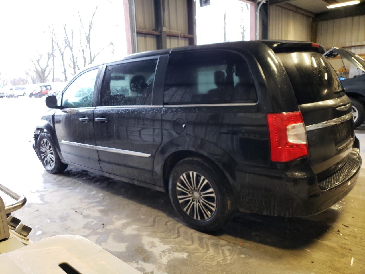 2014 CHRYSLER TOWN & COU - Фото 2