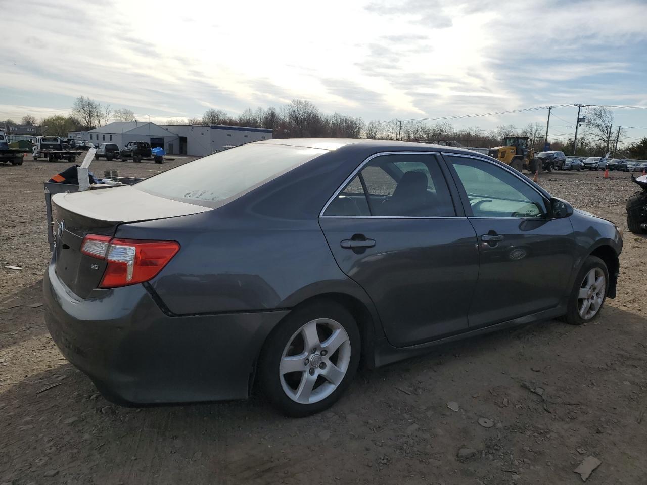 2012 TOYOTA CAMRY BASE - Image 3
