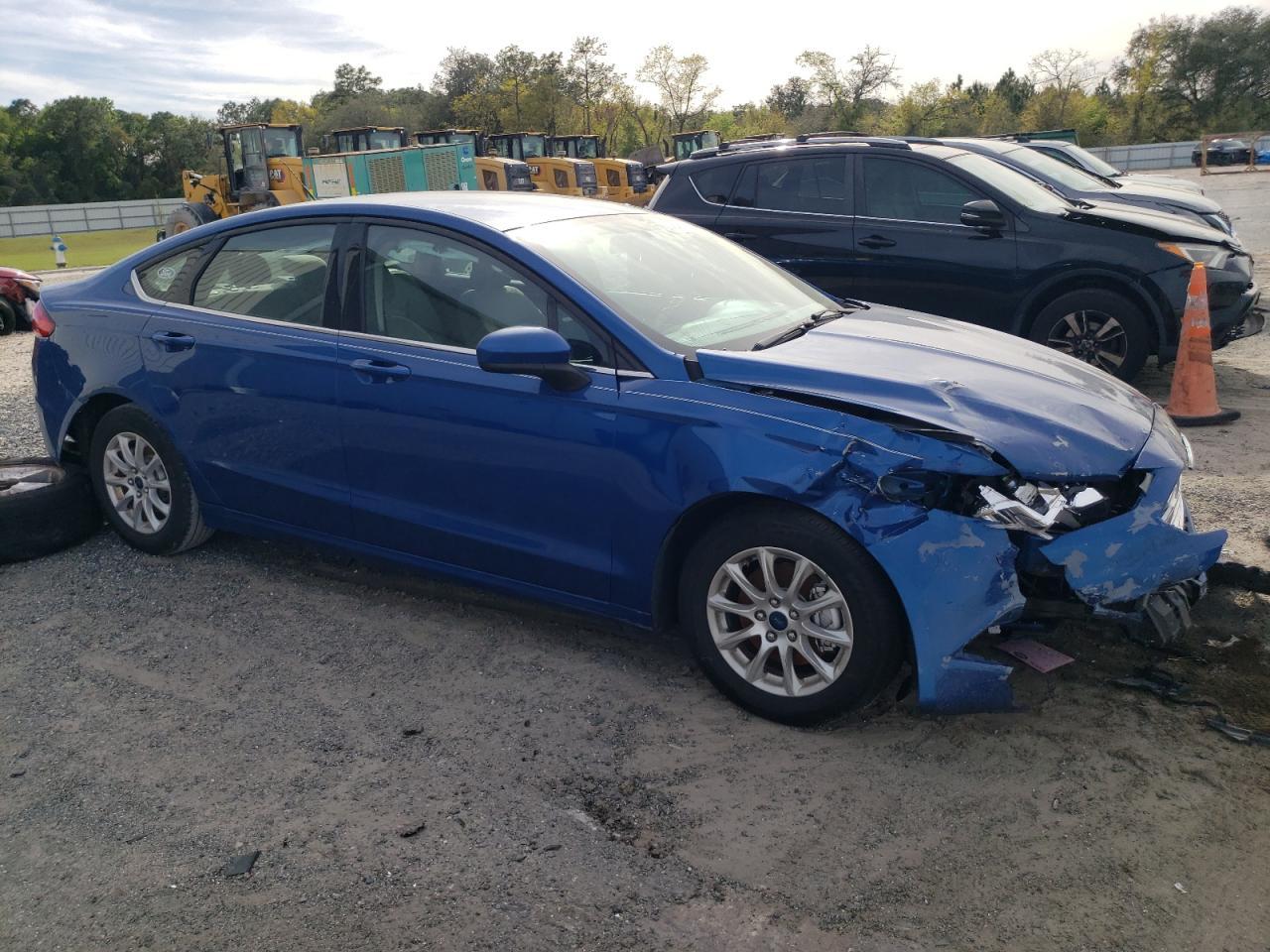 2017 FORD FUSION S - Фото 4