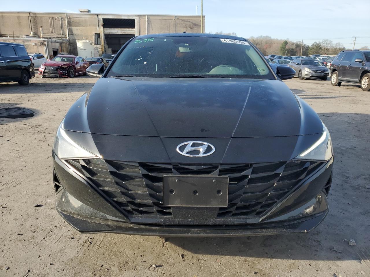 2023 HYUNDAI ELANTRA SE - Image 5