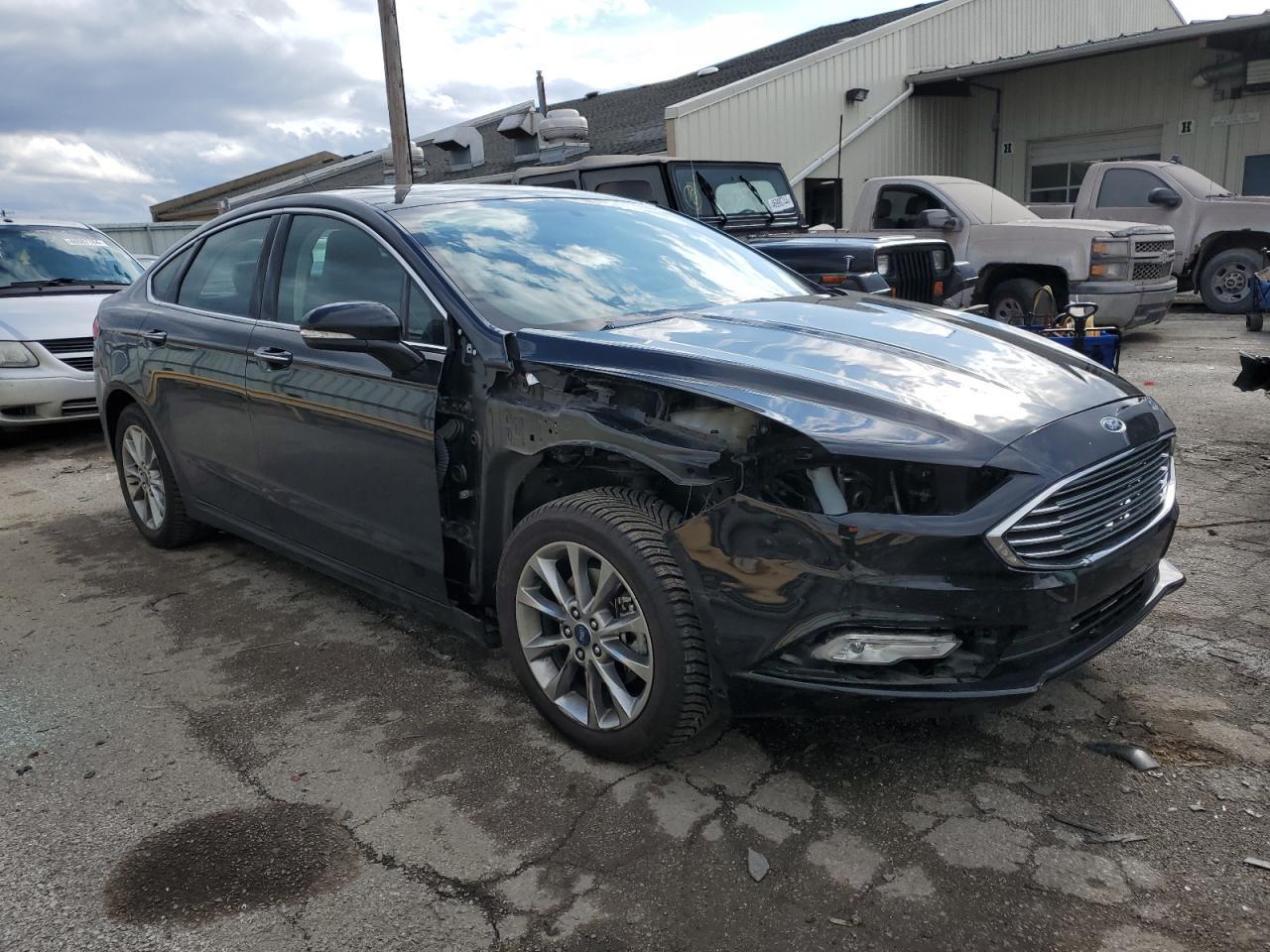 2017 FORD FUSION SE - Фото 4