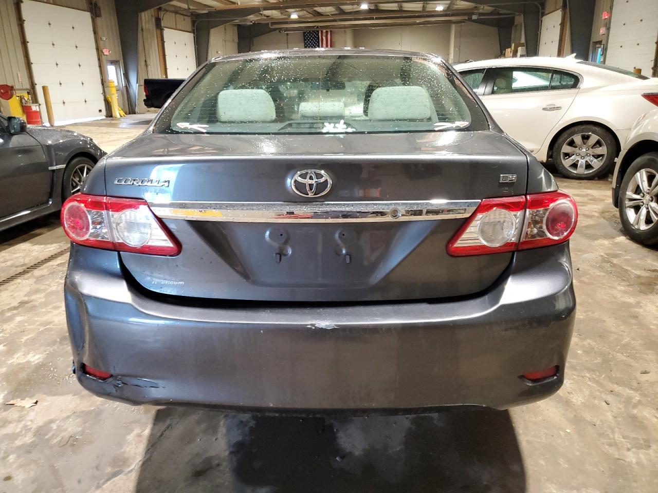 2013 TOYOTA COROLLA BA - Фото 6