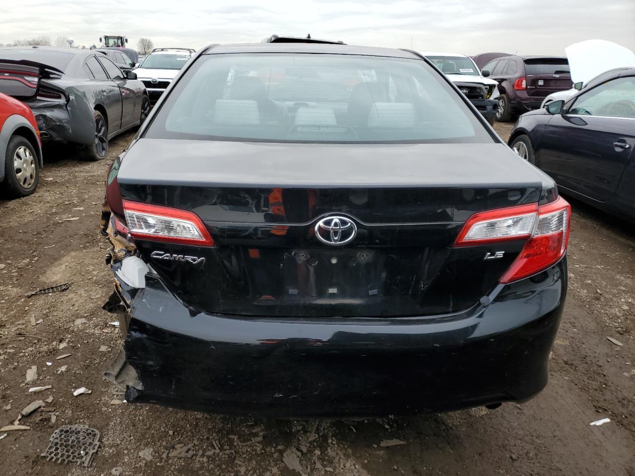 2014 TOYOTA CAMRY L - Image 6