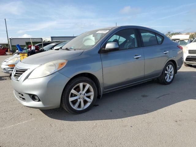 2014 NISSAN VERSA