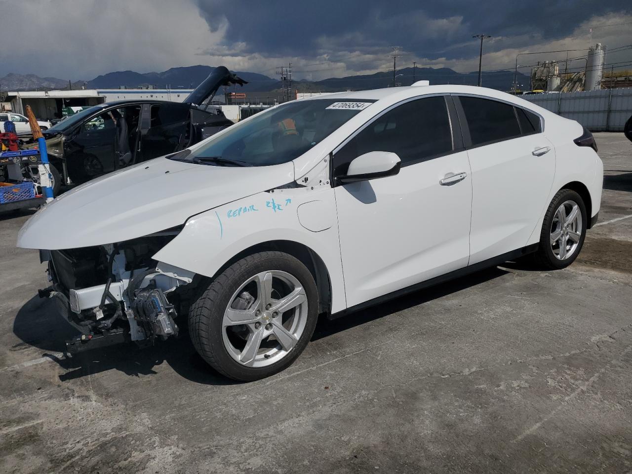 2018 CHEVROLET VOLT LT car image