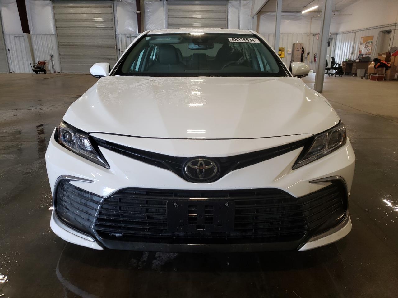 2024 TOYOTA CAMRY LE - Фото 5