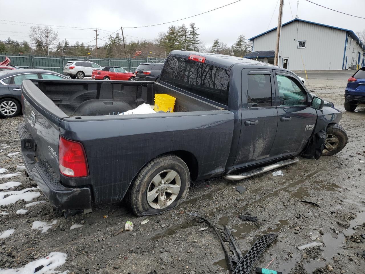 2017 RAM 1500 ST - Image 3