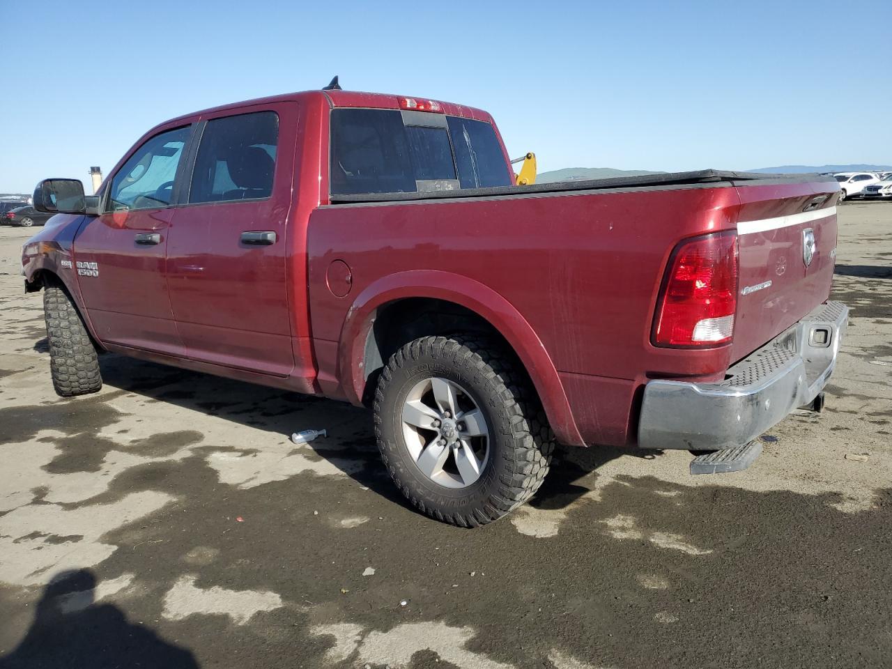 2015 RAM 1500 SLT - Image 2