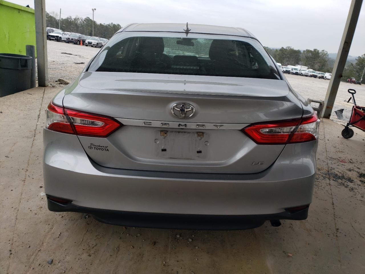 2020 TOYOTA CAMRY LE - Фото 6