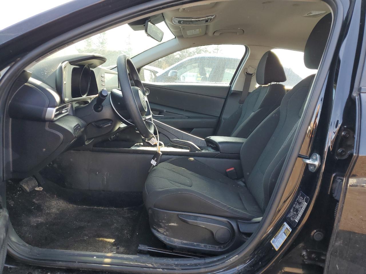 2022 HYUNDAI ELANTRA SE - Фото 7