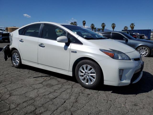2013 Toyota Prius Plug-In - Фото 4
