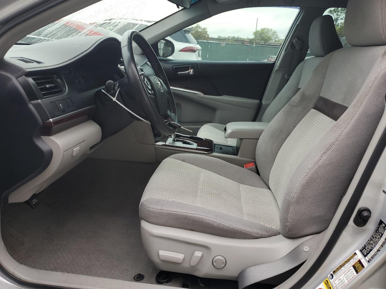 2014 TOYOTA CAMRY L - Image 7