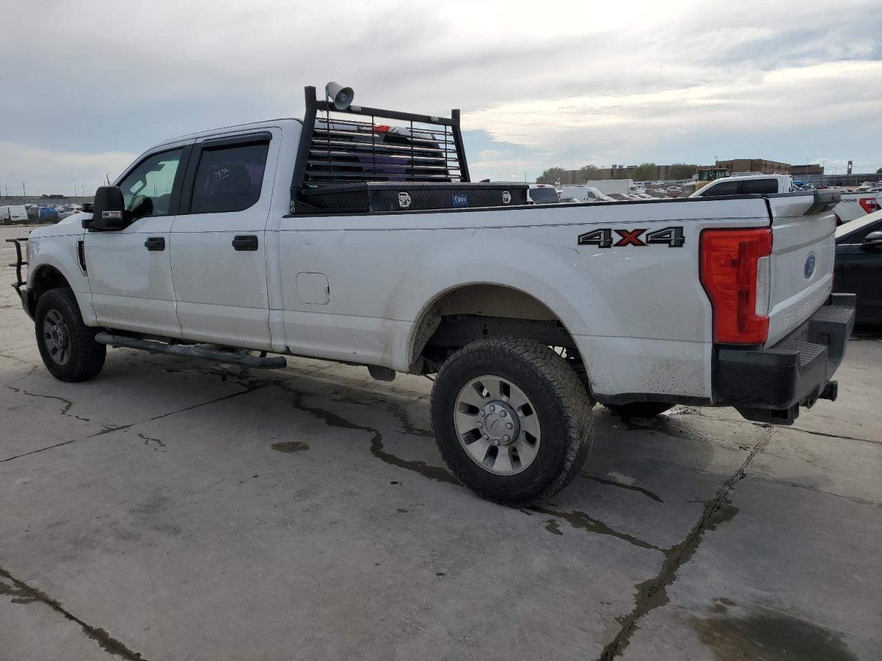 2017 FORD F250 SUPER - Image 2
