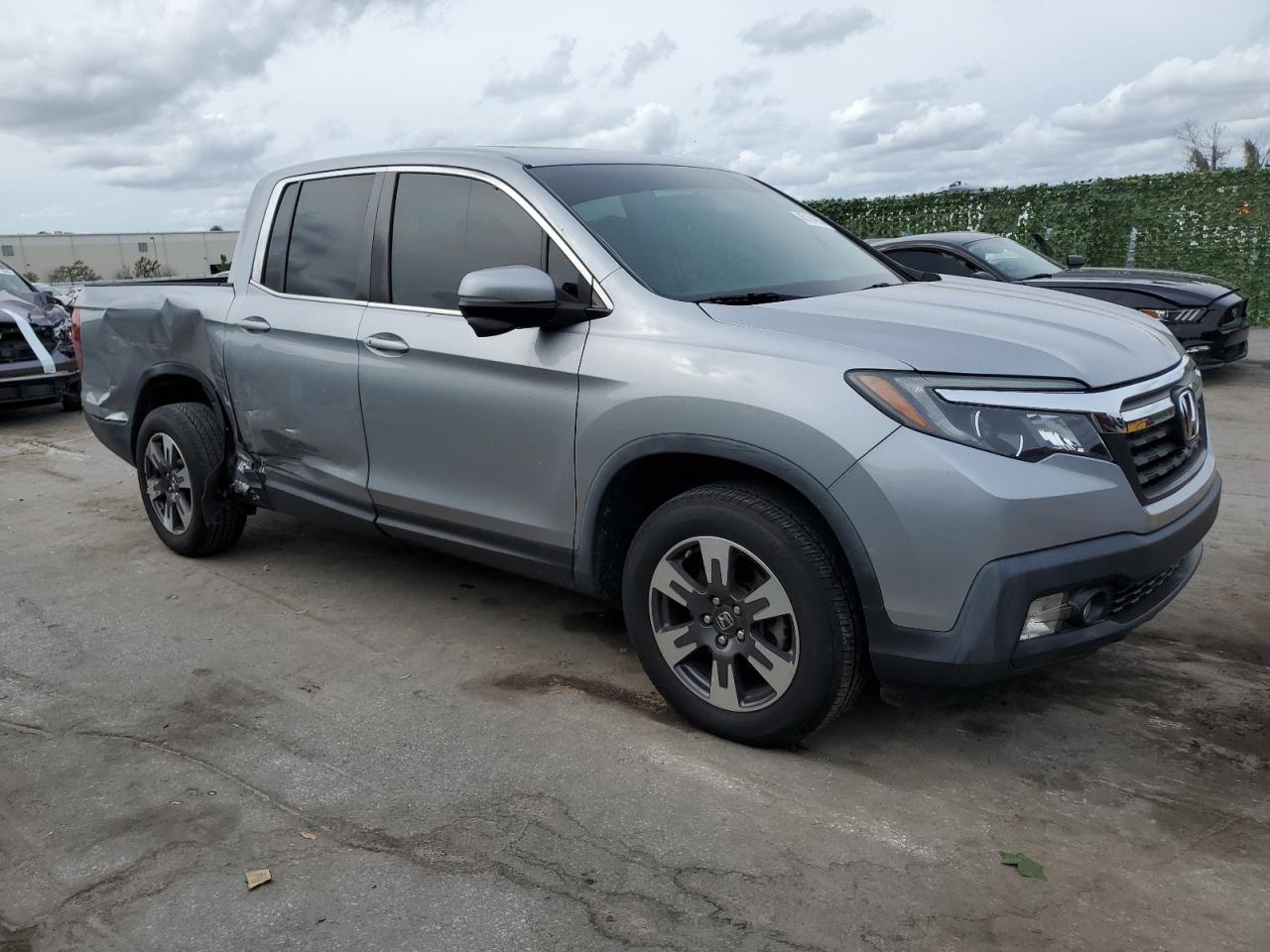 2019 HONDA RIDGELINE - Image 4