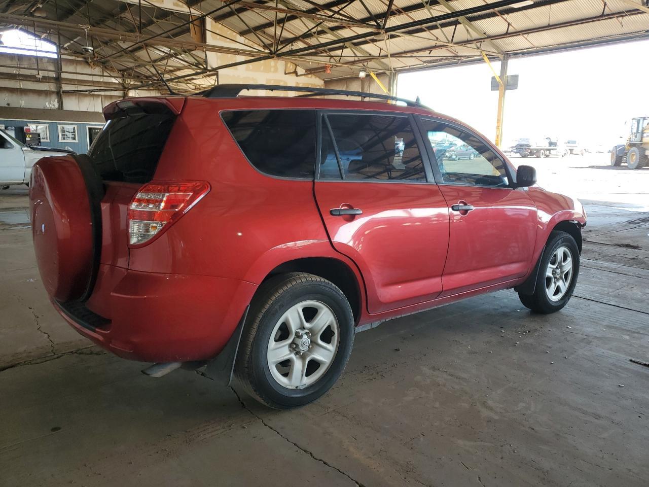 2011 TOYOTA RAV4 - Image 3