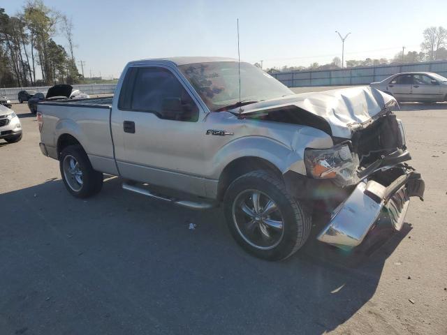 2010 Ford F150 - Фото 4