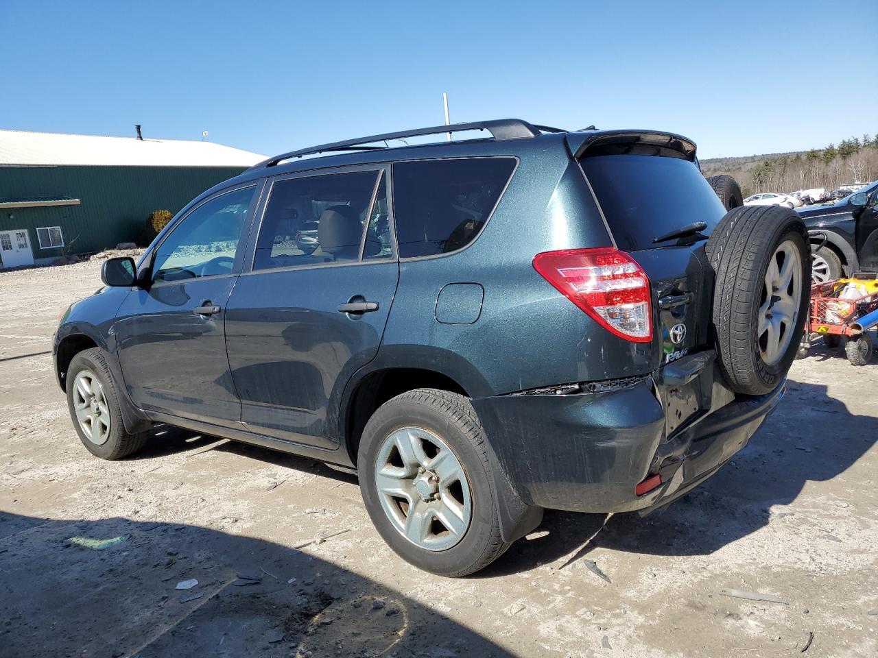 2011 TOYOTA RAV4 - Image 2