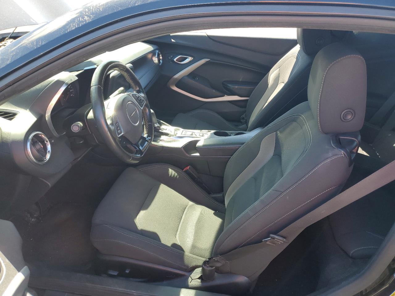 2018 CHEVROLET CAMARO LT - Image 7