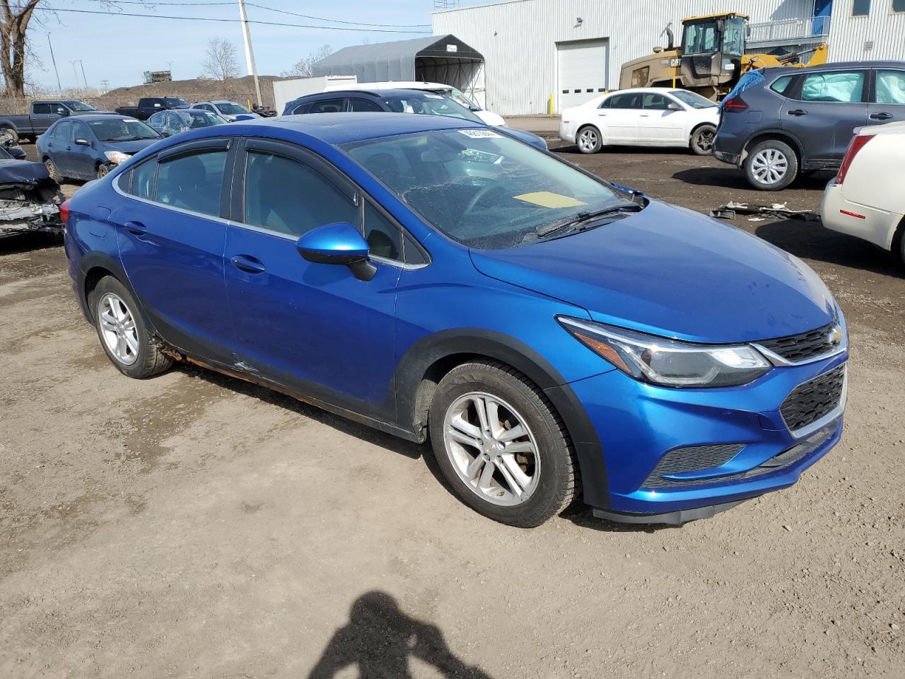 2017 CHEVROLET CRUZE LT - Image 4