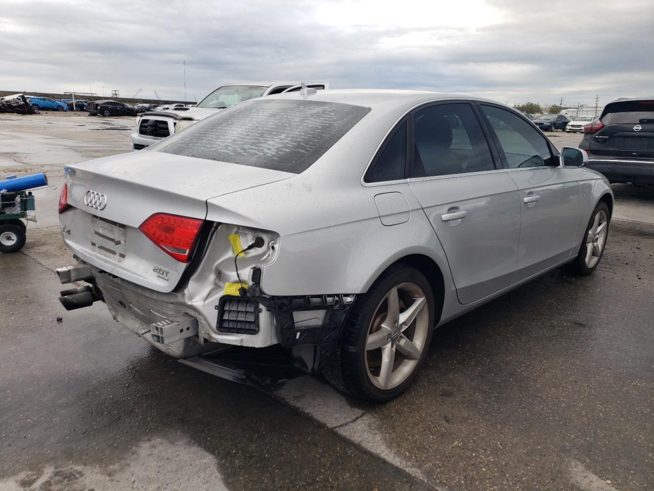 2011 AUDI A4 PREMIUM - Фото 3
